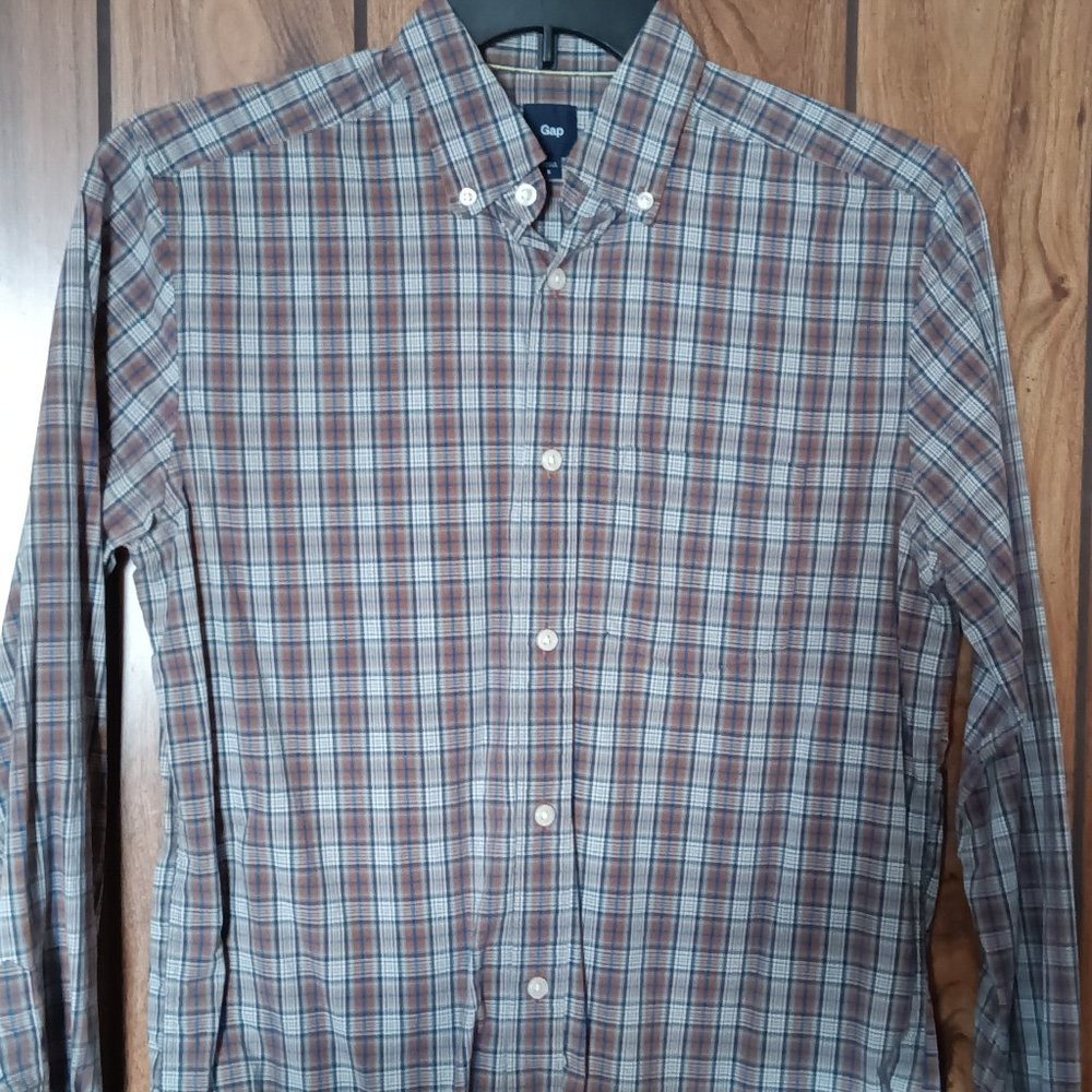 Gap Fitted Long Sleeve Button Down Size Small - Picture 5 of 5
